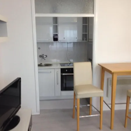 Apartment Apartman Dobrinja